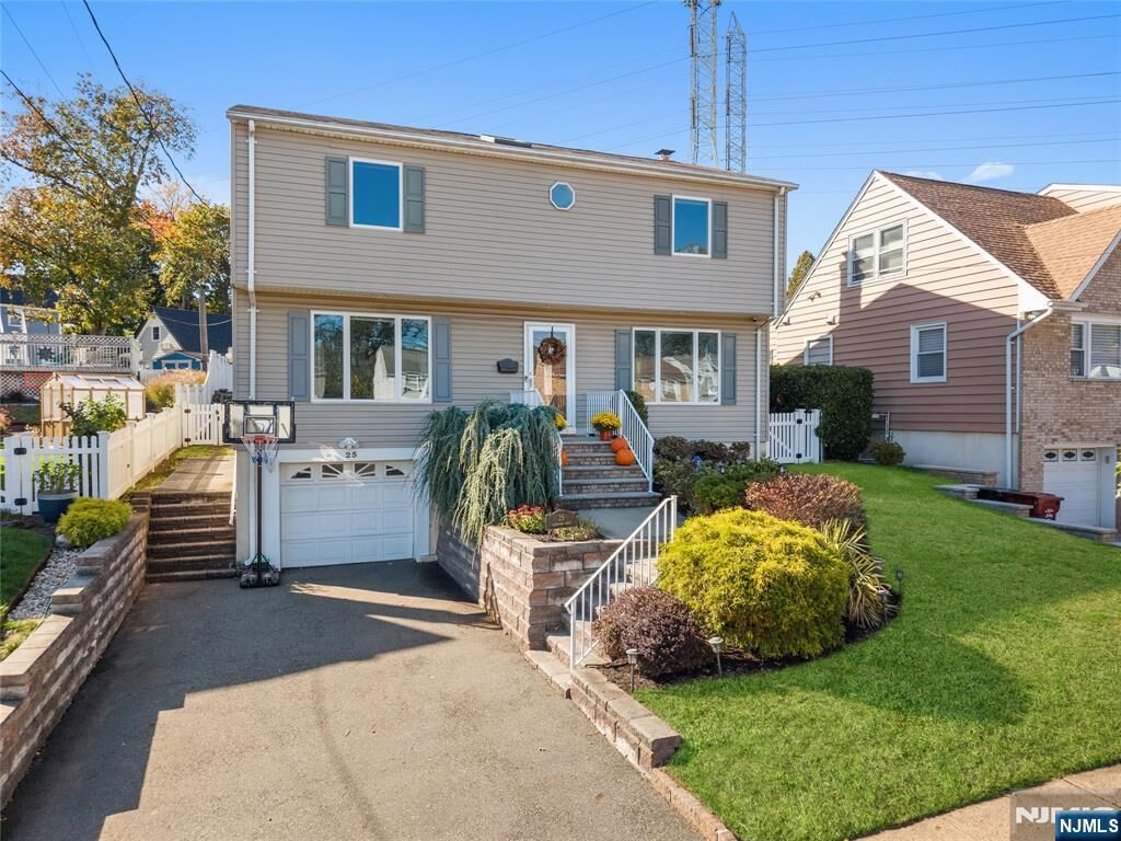 Property Photo:  25 Glenview Road  NJ 07110 