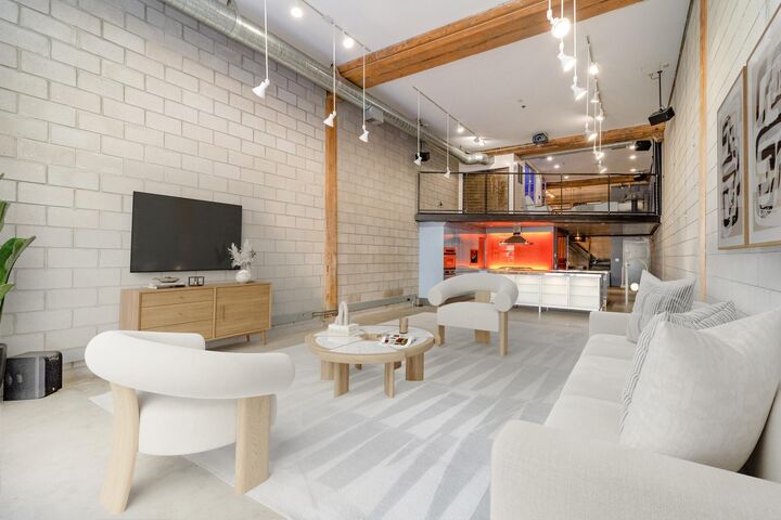 801 Washington Avenue N 104  Minneapolis MN 55401 photo