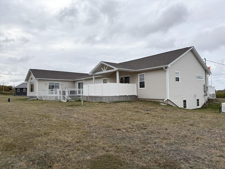 Property Photo: 203 Dunes View Drive PE C1E 2R4