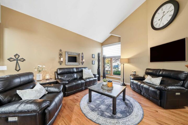 Property Photo: 3520 44A Avenue AB T4N 3K3