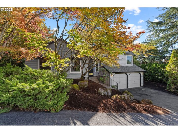 Property Photo: 8708 SW 62nd Ave OR 97219