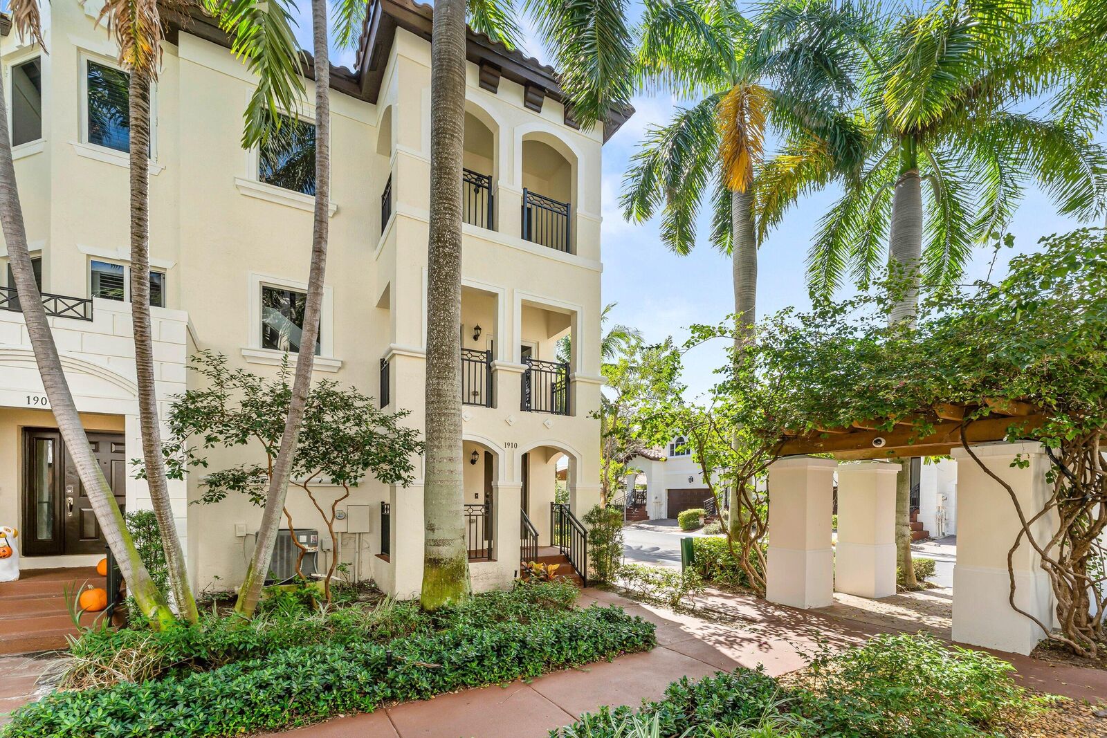 Property Photo: 1910 Coastal Bay Boulevard FL 33435