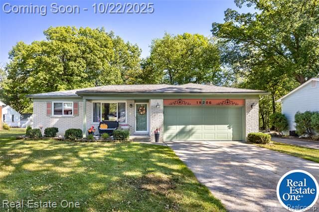 Property Photo:  18206 Foch Street  MI 48152 
