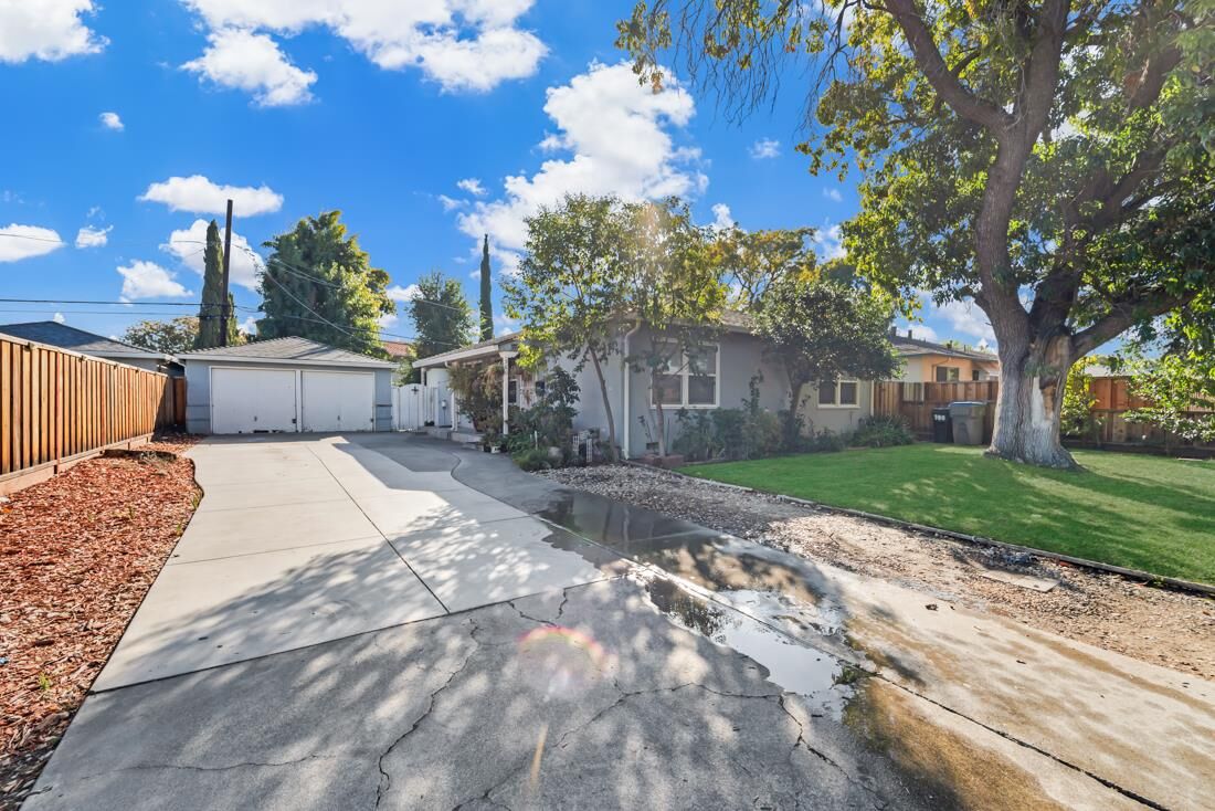 Property Photo:  980 Princess Anne Drive  CA 95128 