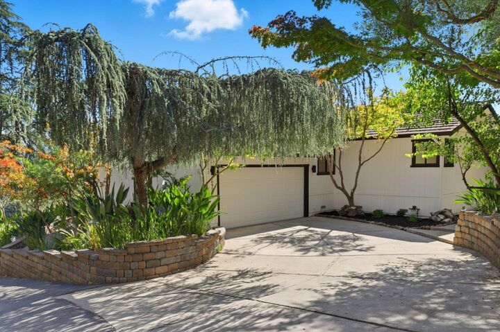 Property Photo: 16955 Oakridge Lane CA 95037