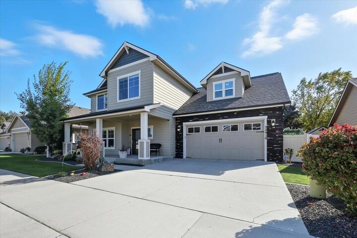 Property Photo: 24910 E Stonecrest Ave WA 99019