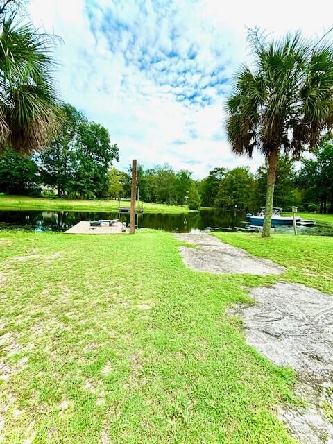 Property Photo:  2642 Francis Marion Boulevard  SC 29148 