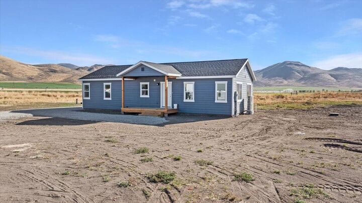 Property Photo: 8 Punkin Center (No Garage) Rd ID 83313