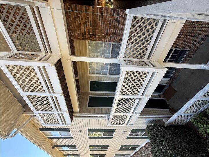 Property Photo:  102 Calhoun Street 221  SC 29631