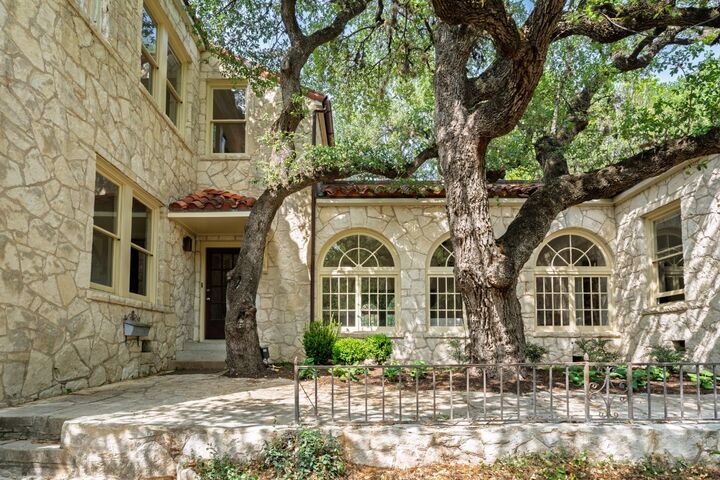 806 Rosedale Terrace  Austin TX 78704 photo