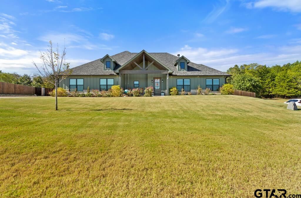 Property Photo:  16235 Tulare  TX 75771 