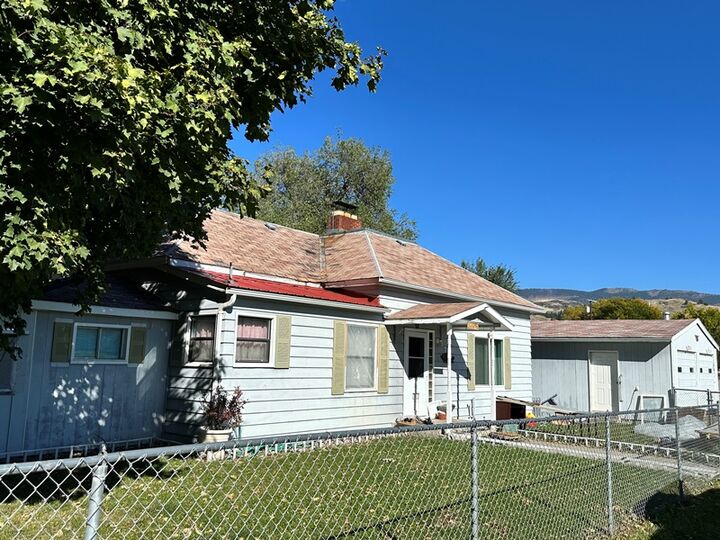 Property Photo:  704 S 3rd Avenue  MT 59859 