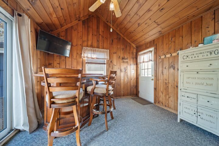 Property Photo: 13 Riverside Drive NH 03051