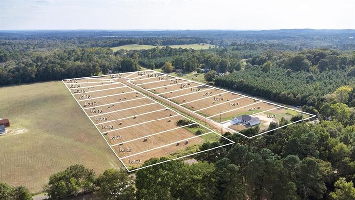 829 Private Road 3168  Gilmer TX 75645 photo