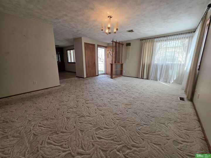 Property Photo:  707 N Beaver Avenue  NE 68467 