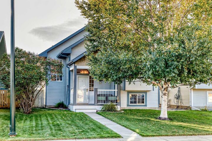 57 Kelly Street  Red Deer AB T4P 3P6 photo