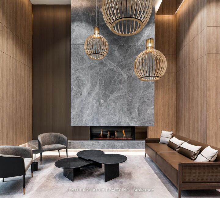 Property Photo:  252 Church Street 4305  ON M5B 0E6