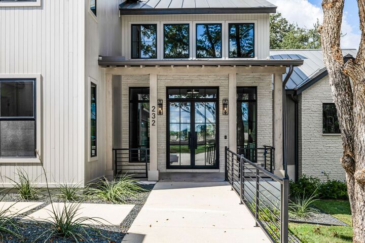 Property Photo:  232 Riverfront Drive  TX 78132 