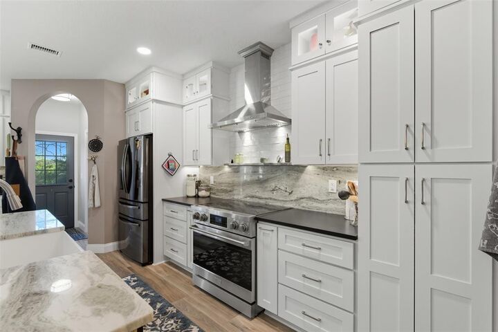 Property Photo:  1250 Gum Leaf Road  FL 32226
