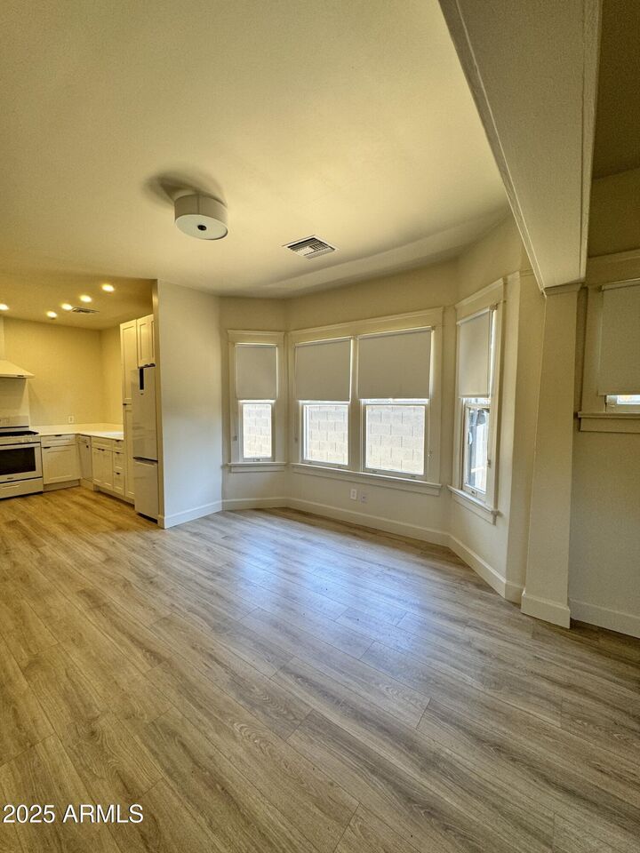 Property Photo:  1510 W Monroe Street  AZ 85007