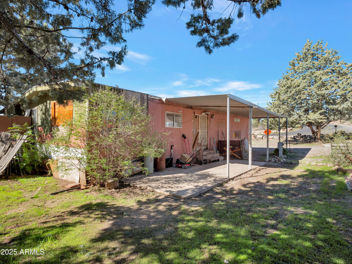 Property Photo: 5005 N Montezuma Avenue AZ 86335