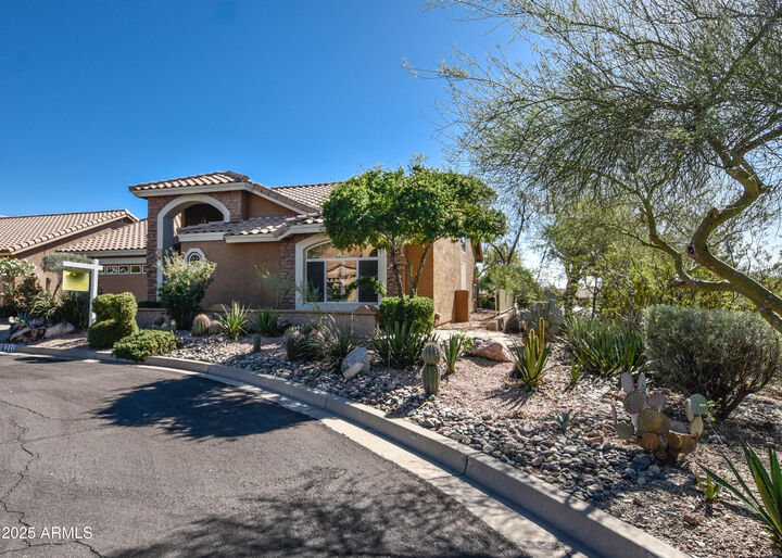 Property Photo:  8211 E Sonoran Way  AZ 85118 