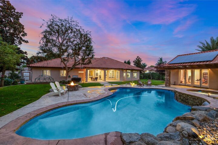 15918 Clos Du Val Avenue  Bakersfield CA 93314 photo