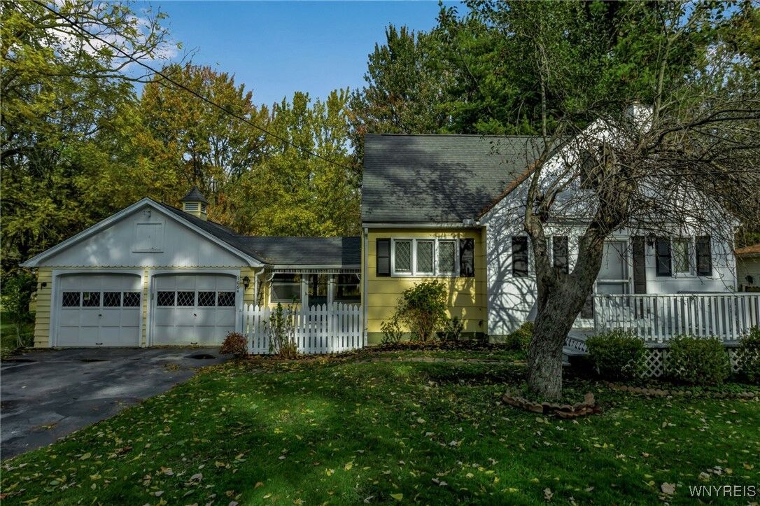 Property Photo:  1664 Dodge Road  NY 14051