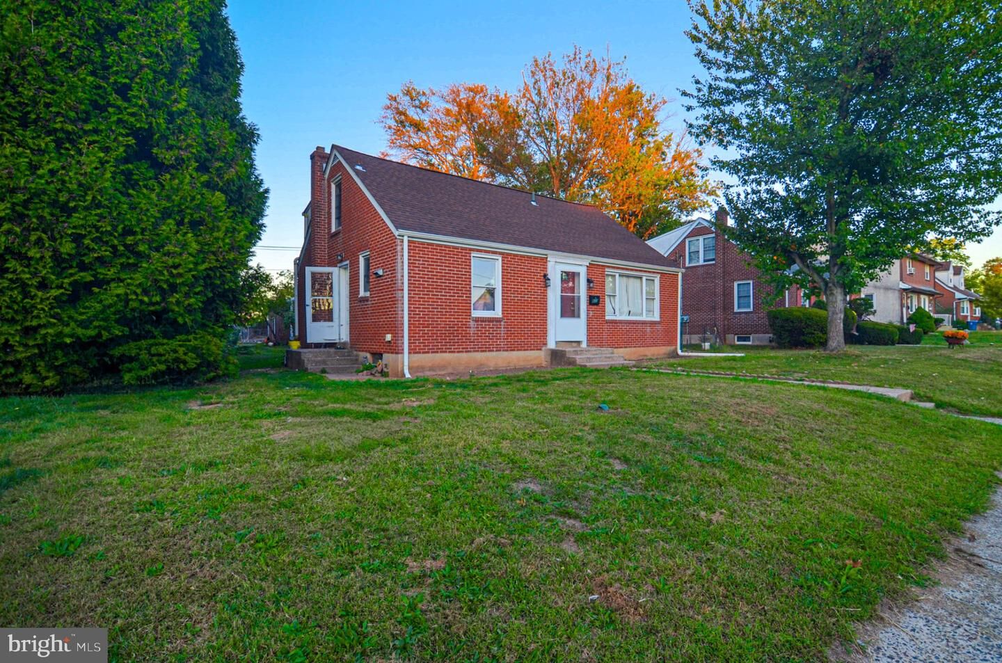 Property Photo:  833 W 4 Th Street  PA 19446