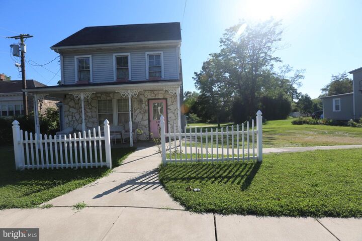 Property Photo:  680 Main Street  NJ 08080