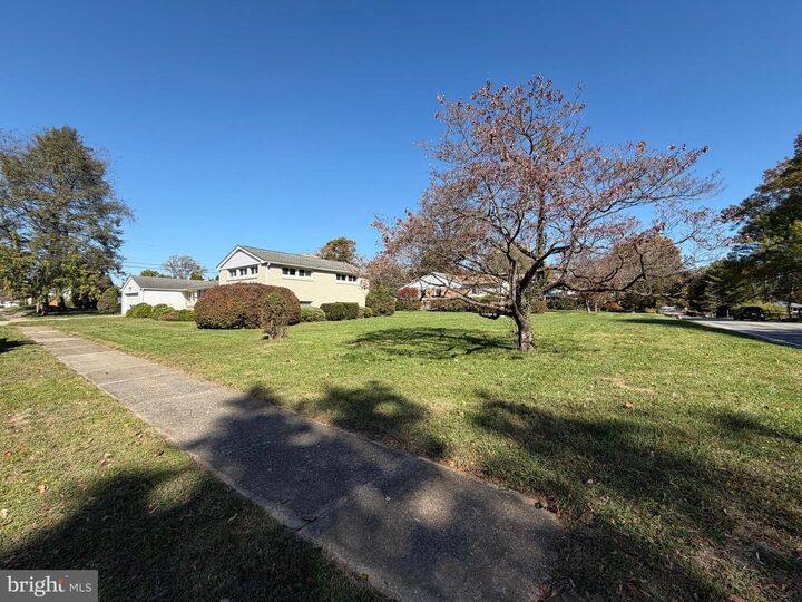 Property Photo:  1 Colgate Drive  PA 17011