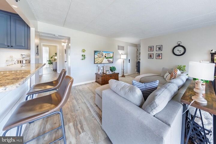 Property Photo: 2650 Redcoat Drive 3D VA 22303