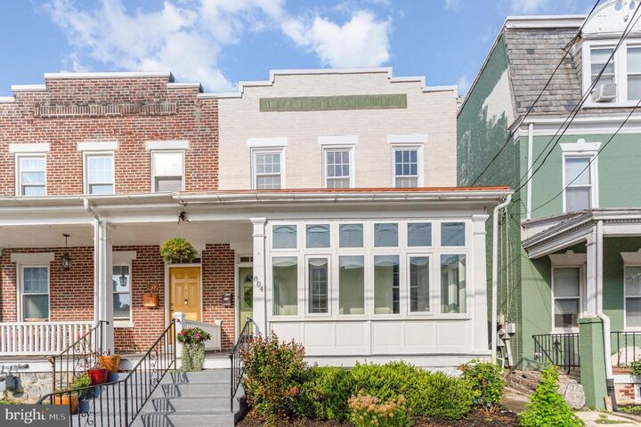 Property Photo:  804 N Plum Street  PA 17602
