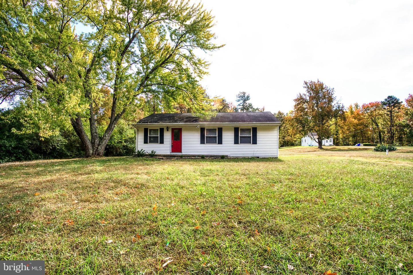Property Photo:  12930 W Hatton Road  MD 20664 