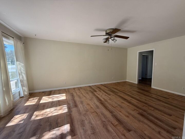 Property Photo: 1123 W Newman Avenue AR 72601