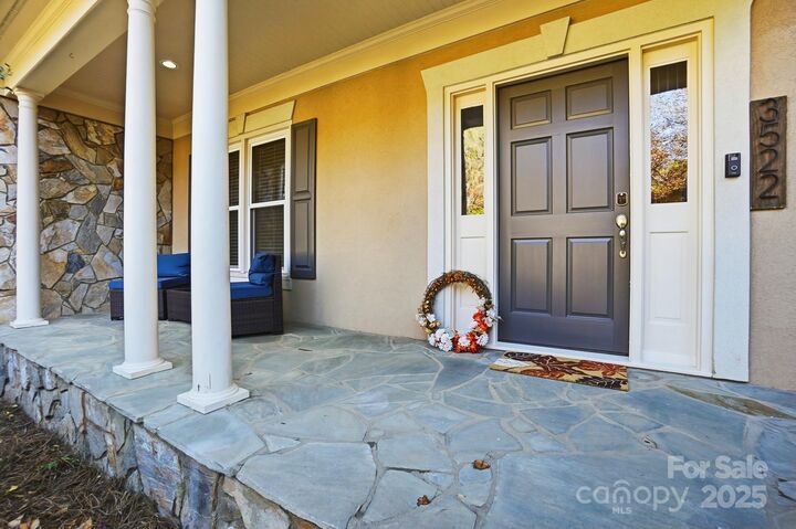 Property Photo: 3522 Wylie Meadow Lane NC 28269