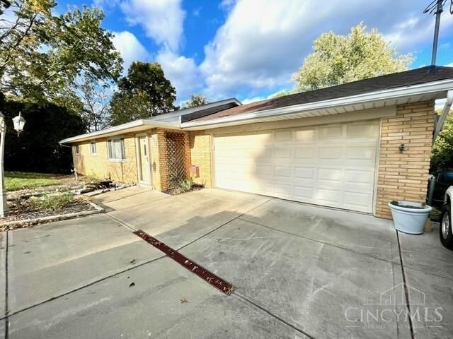 Property Photo: 9208 West Road OH 45002