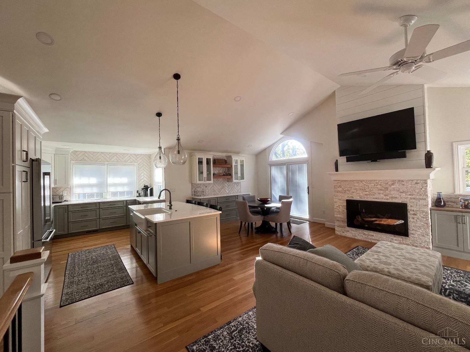 Property Photo: 19 Greenhouse Lane OH 45209