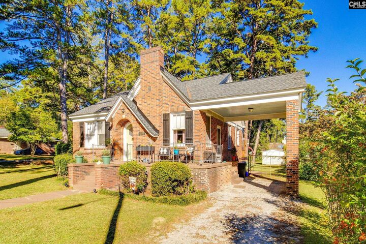 Property Photo: 901 Sycamore SC 29203