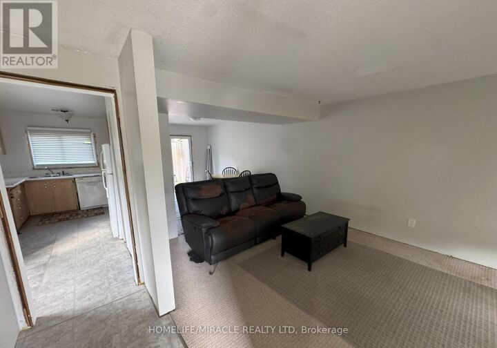 Property Photo:  278 Barber Avenue  ON P1A 3G3