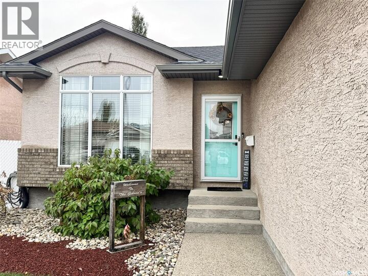 Property Photo:  7364 Maple View Crescent  SK S4X 4V2