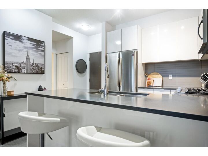 Property Photo:  15137 33 212  BC V3Z 0Y1 