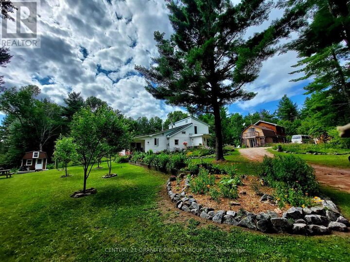 Property Photo:  322 Kuno Road Unit A  ON K0L 1G0