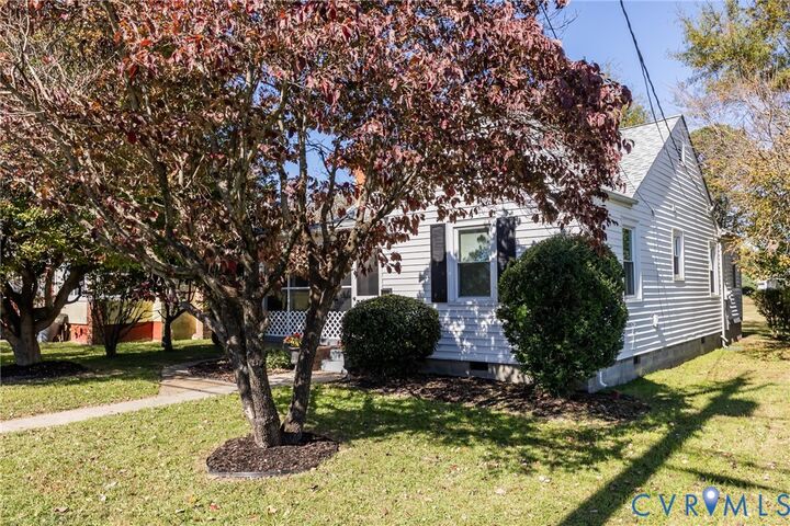 Property Photo:  3510 E River Road  VA 23803