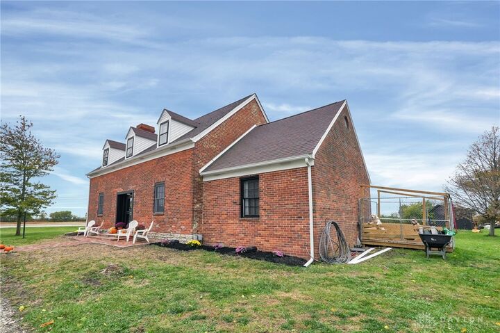 Property Photo:  2770 SW US-42  OH 43140