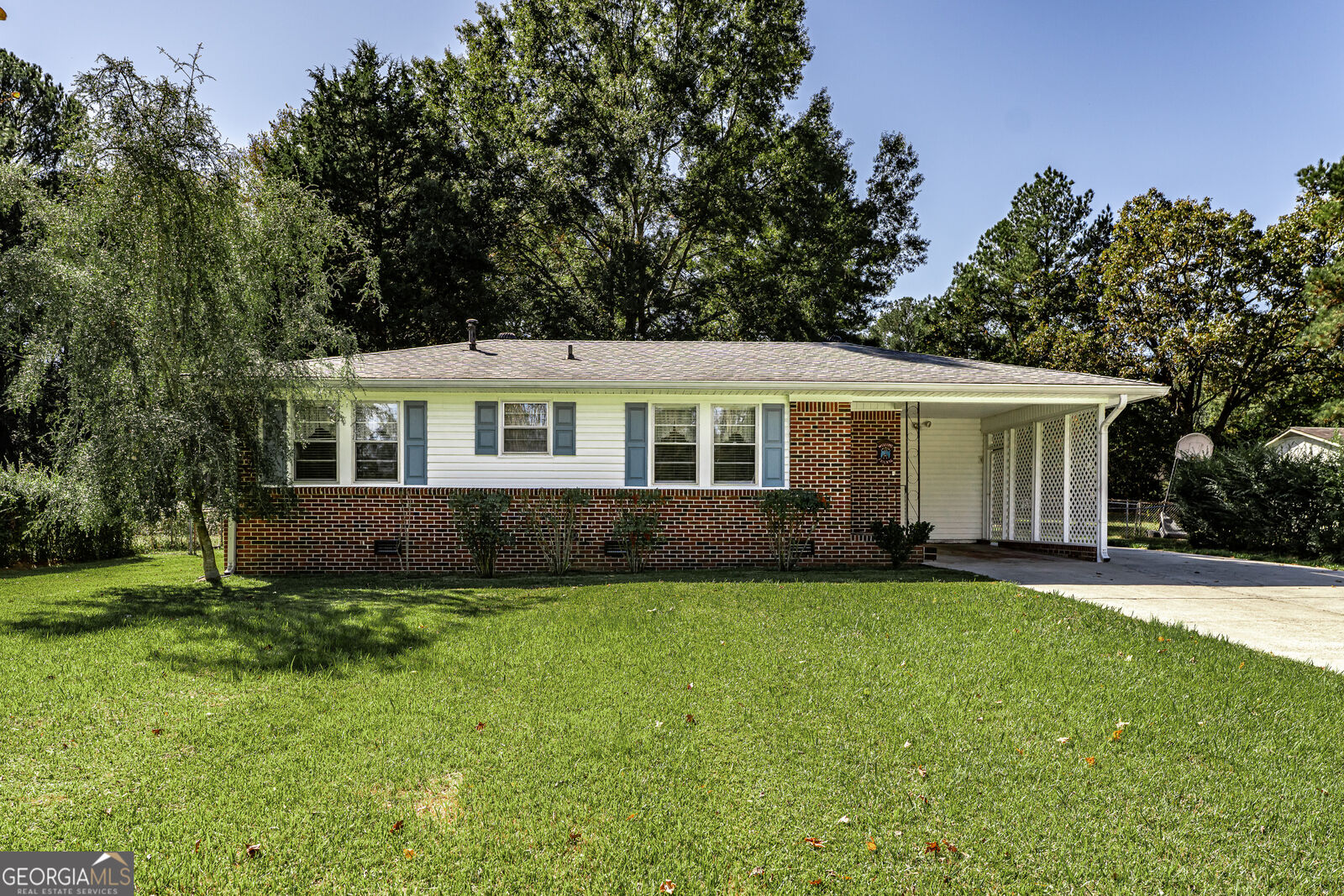 Property Photo:  135 Benton Drive NW  GA 30165 