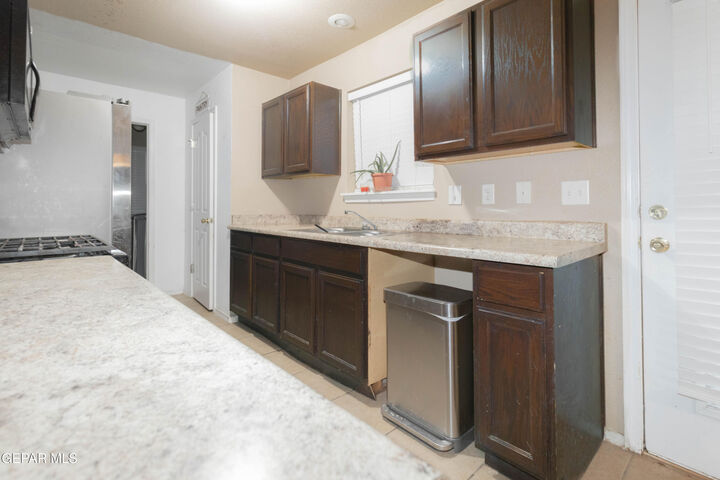 Property Photo:  10653 Silvercloud Dr Drive  TX 79924