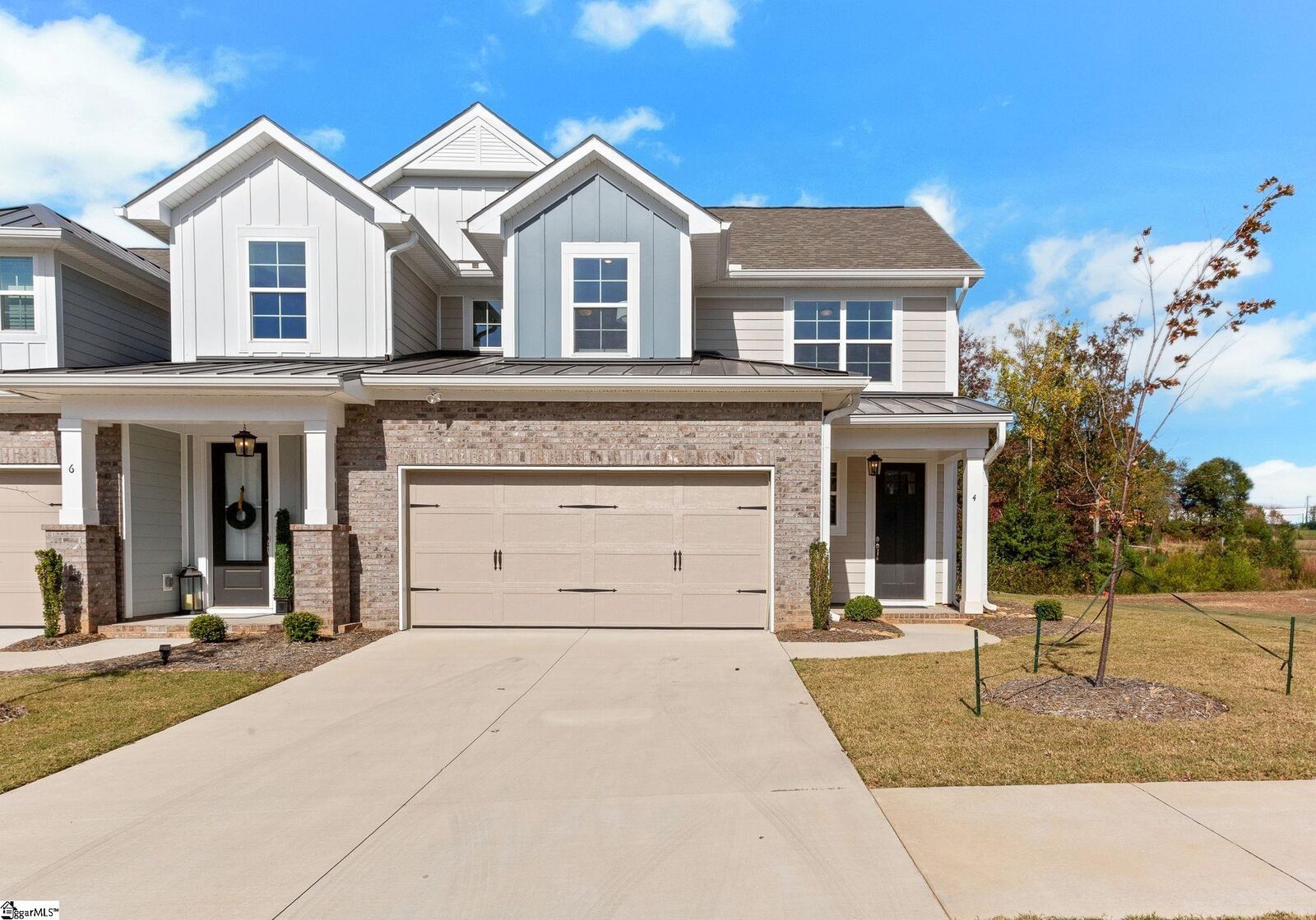 Property Photo: 4 Hensley Road SC 29607