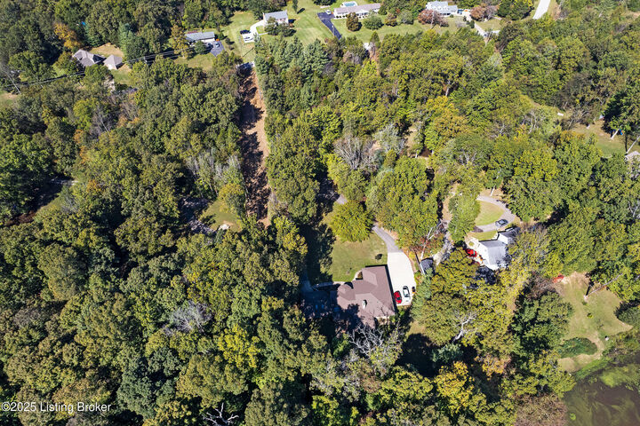 Property Photo:  306 Forest Trace  KY 40160 