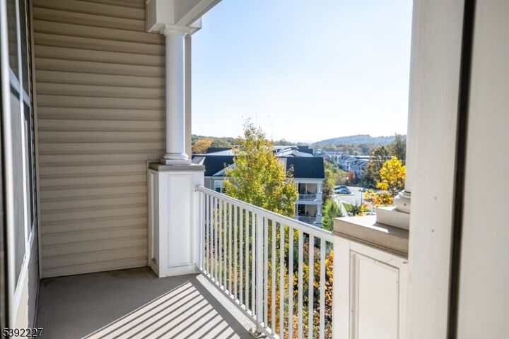 Property Photo:  5307 Veterans Dr 5307  NJ 07885 